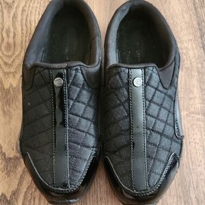 Easy Spirit Black Quilted